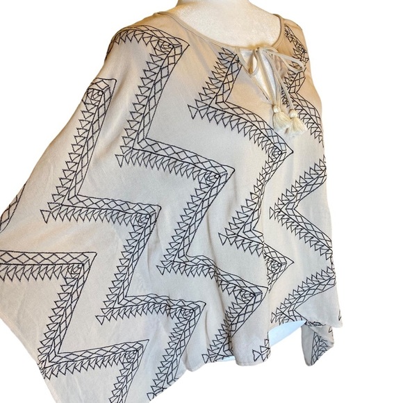 Lovestitch Bohemian Rayon Light Tan Top with Black‎ Zigzag Geometric Design S/M - Picture 3 of 11
